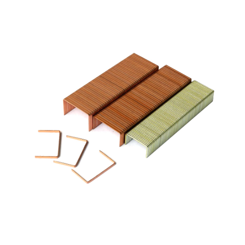 Cutie de capse închise